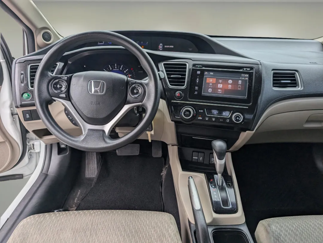 2015 Honda Civic Sedan - 19XFB2F74FE054924 - Image #13