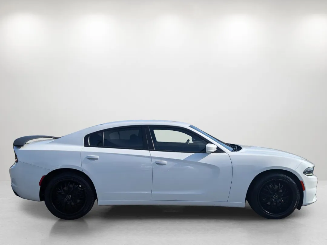 2016 Dodge Charger - 2C3CDXBG0GH109685 - Image #5