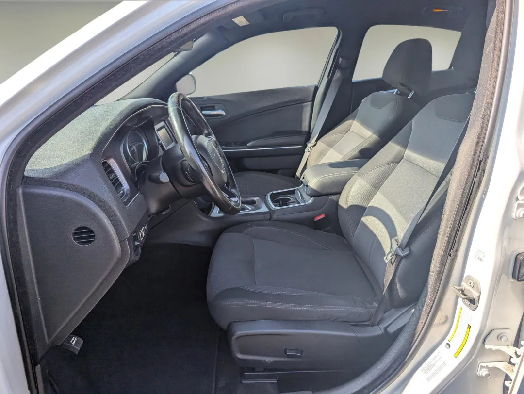 2016 Dodge Charger - 2C3CDXBG0GH109685 - Image #11