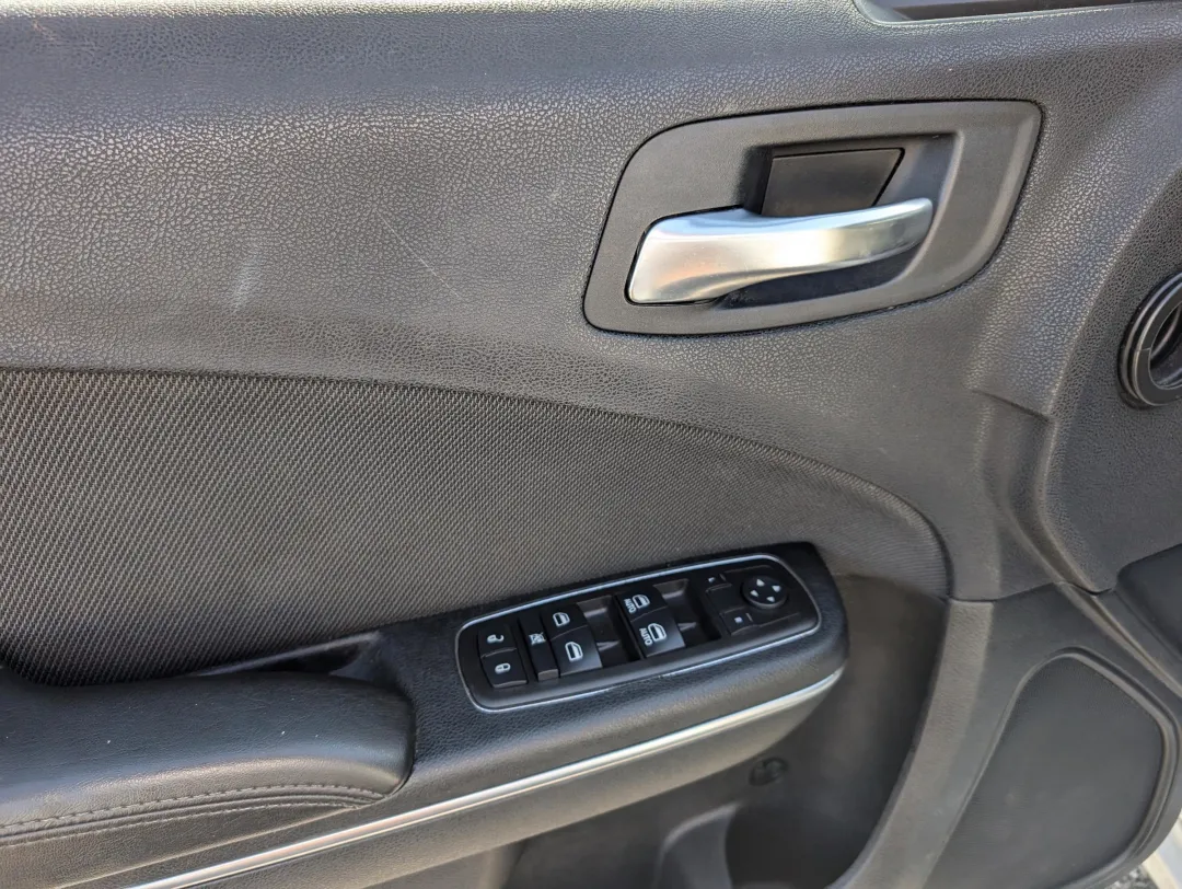 2016 Dodge Charger - 2C3CDXBG0GH109685 - Image #10