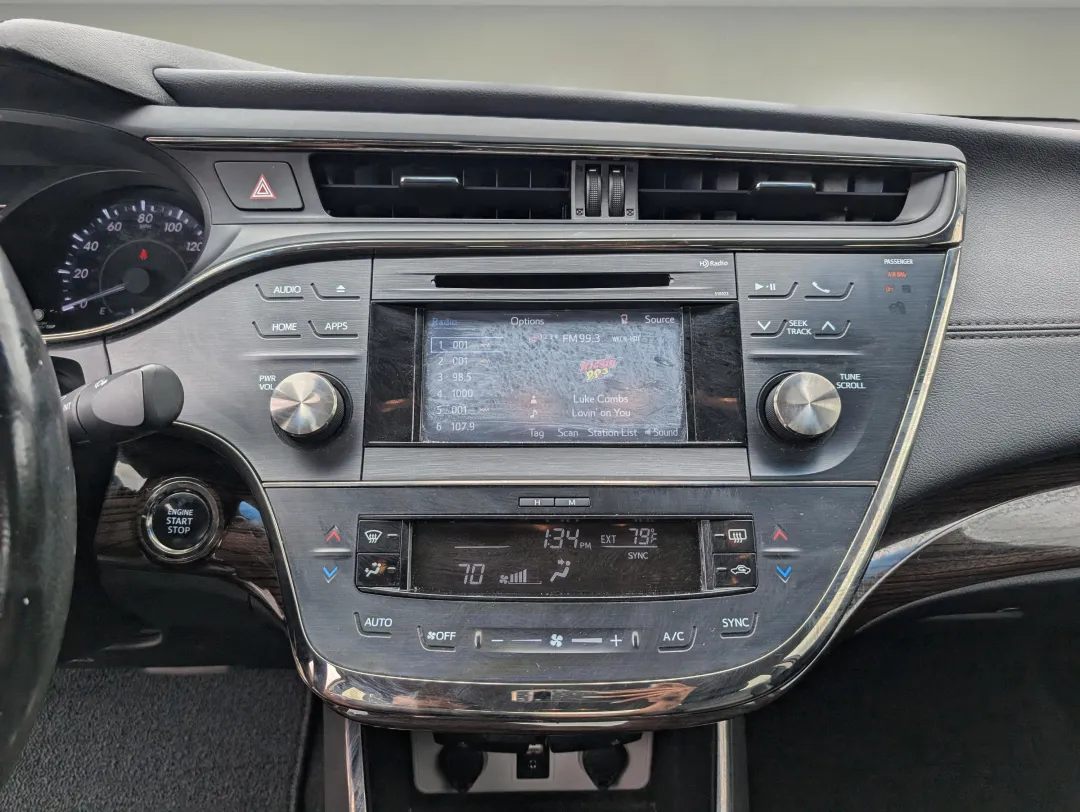 2015 Toyota Avalon - 4T1BK1EB6FU171240 - Image #16